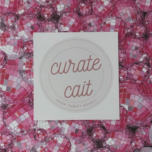 HI I'm Cait ๐ชฉ๐ - Picture 4 of 5